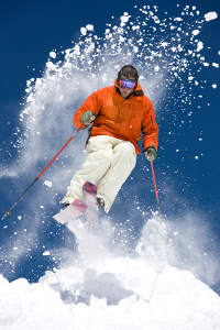 Skifahren im Wellness Cluburlaub Österreich